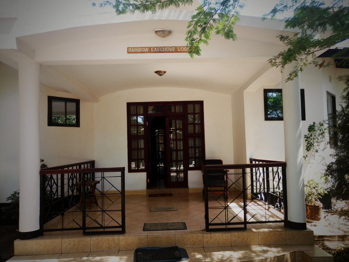 Rainbow Executive Lodge Boma la Ngombe المظهر الخارجي الصورة