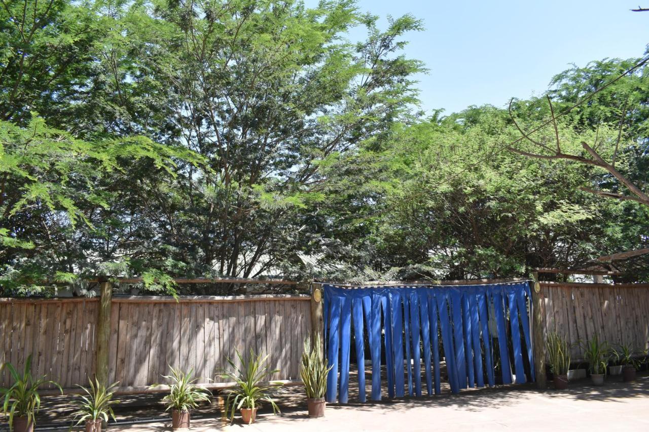 Rainbow Executive Lodge Boma la Ngombe المظهر الخارجي الصورة
