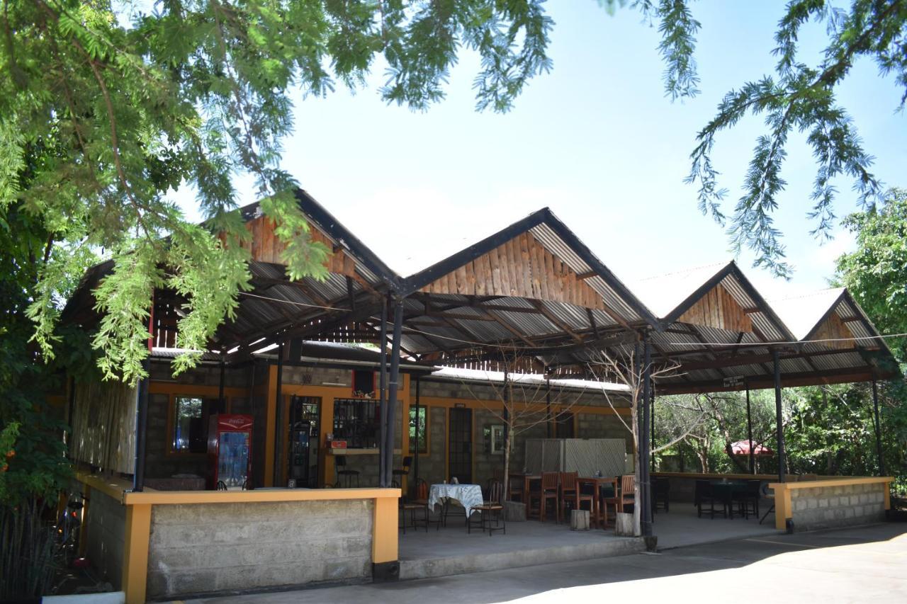 Rainbow Executive Lodge Boma la Ngombe المظهر الخارجي الصورة