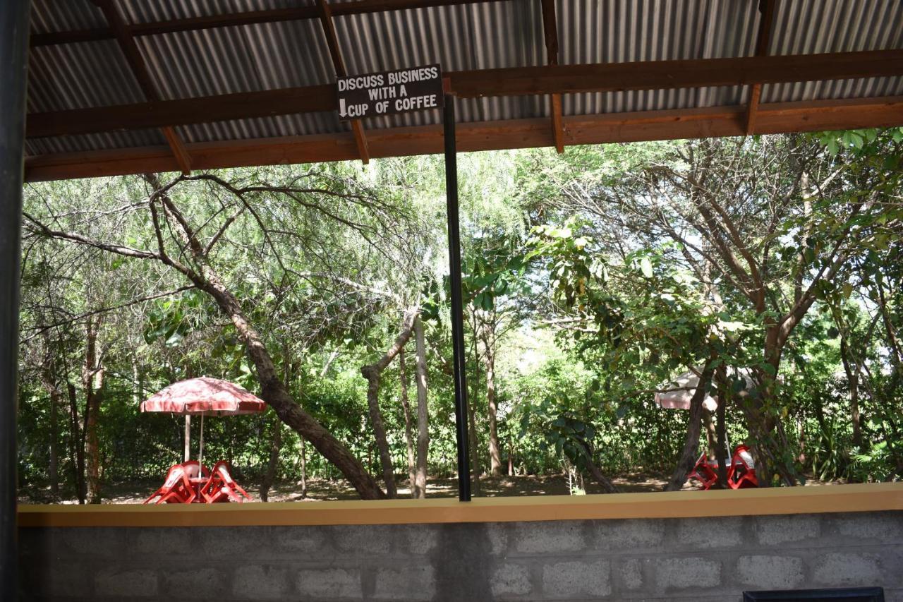Rainbow Executive Lodge Boma la Ngombe المظهر الخارجي الصورة